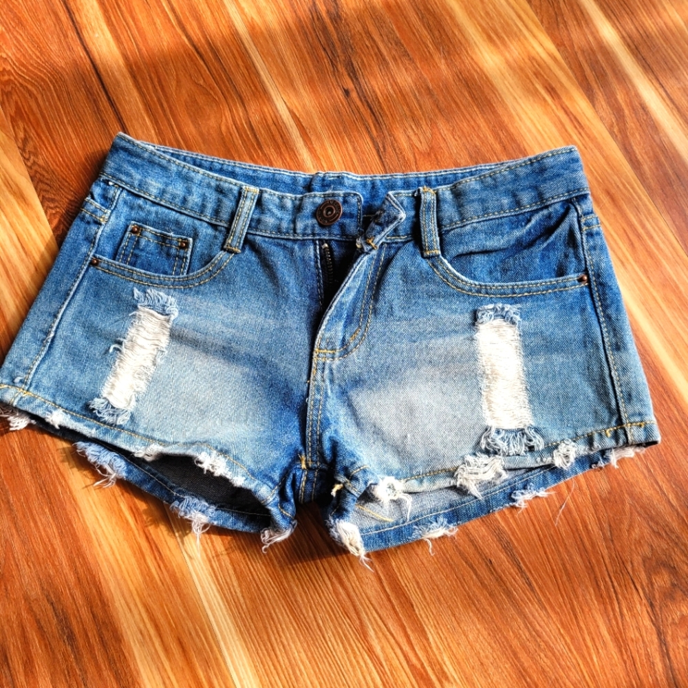 Distressed Flag Jean Shorts